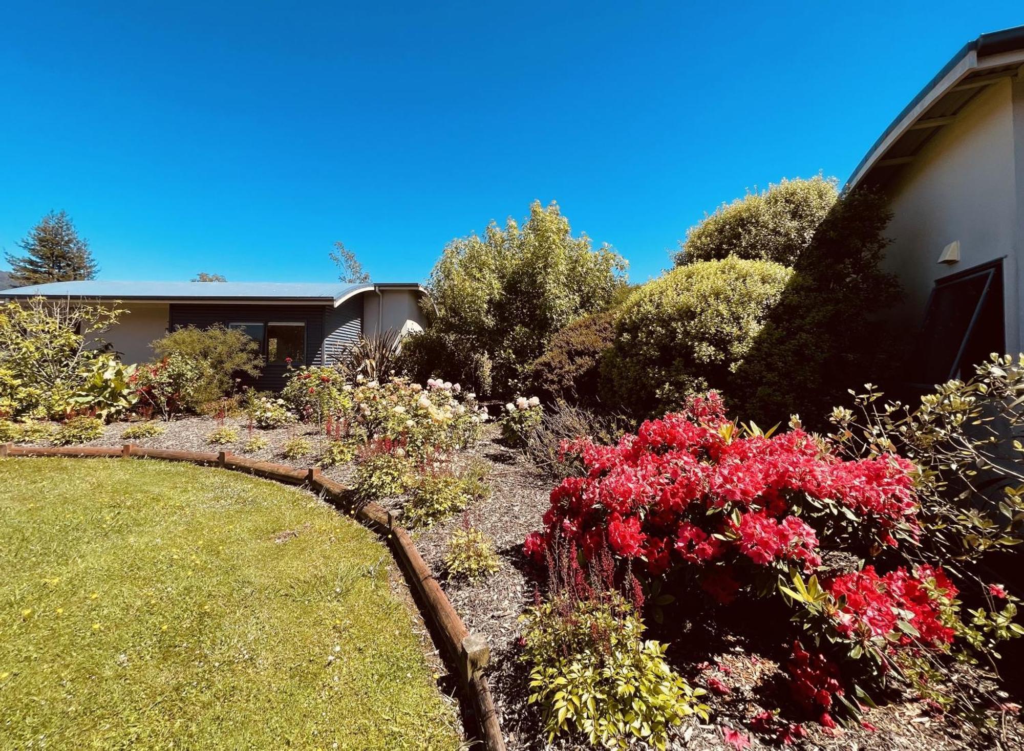 Patons Rock Beach Villas Takaka Extérieur photo