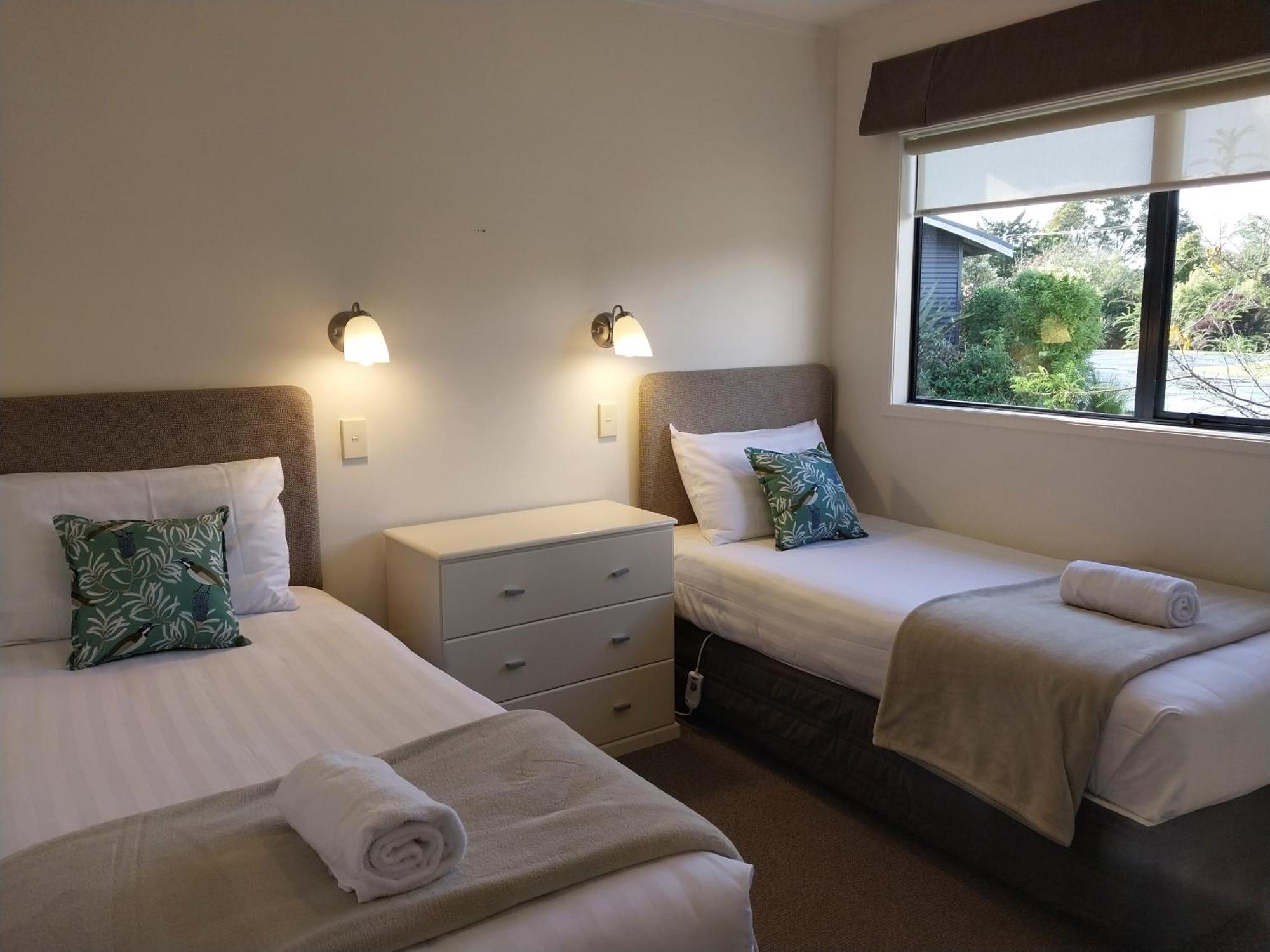 Patons Rock Beach Villas Takaka Extérieur photo