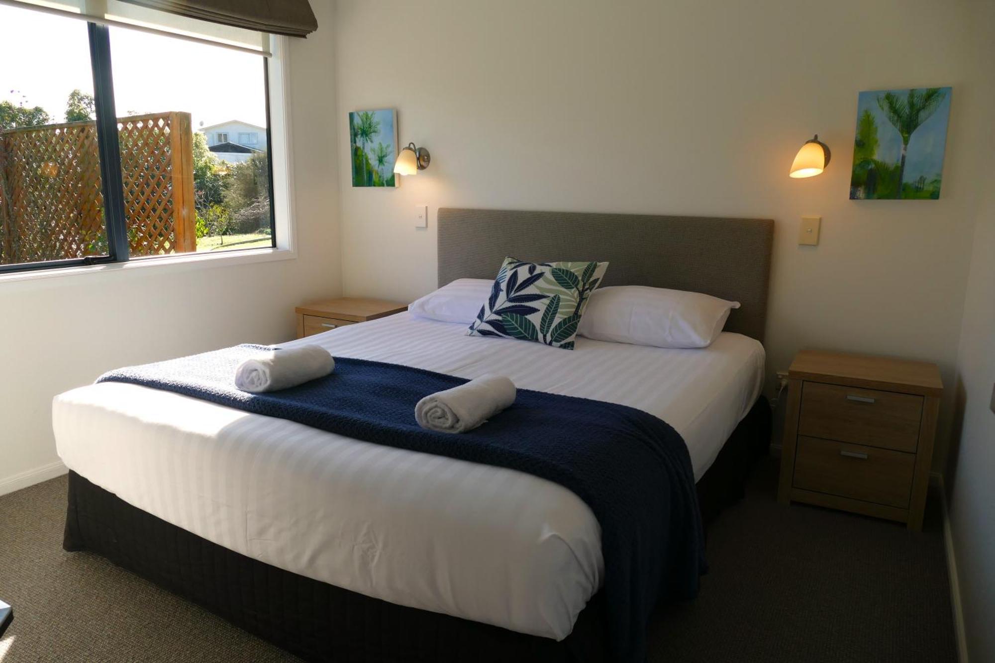 Patons Rock Beach Villas Takaka Extérieur photo