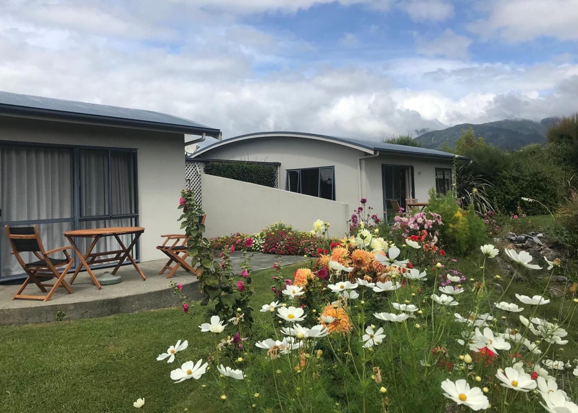 Patons Rock Beach Villas Takaka Extérieur photo