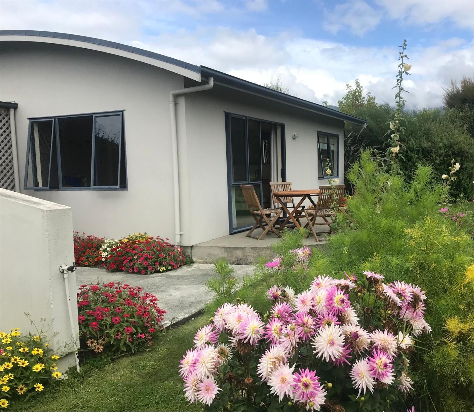 Patons Rock Beach Villas Takaka Extérieur photo